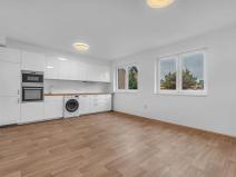 Pronájem bytu 1+kk, Hronov, Husova, 38 m2
