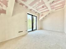 Prodej bytu 4+kk, Praha - Holyně, náměstí Pod lípou, 120 m2