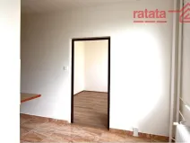 Pronájem bytu 3+1, Chomutov, Březenecká, 62 m2