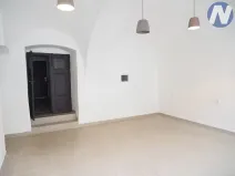 Pronájem obchodního prostoru, Písek, třída Národní svobody, 85 m2