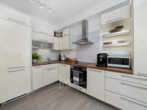 Prodej bytu 3+kk, Praha - Řeporyje, Wiesenthalova, 85 m2