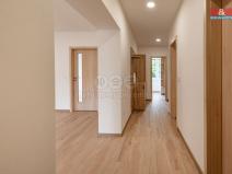 Prodej bytu 3+1, Mariánské Lázně, Stavbařů, 106 m2