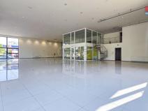 Pronájem obchodního prostoru, Kladno - Dubí, Libušina, 485 m2