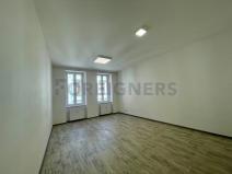 Pronájem bytu 2+1, Brno, Bratislavská, 59 m2
