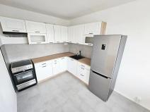 Pronájem bytu 3+1, Louny, Školní, 70 m2