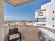 Prodej bytu 3+kk, Torrevieja, Španělsko, 45 m2