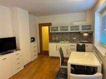 Prodej bytu 1+kk, Praha, Kakosova, 35 m2