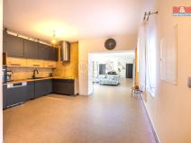 Prodej rodinného domu, Kropáčova Vrutice, 165 m2