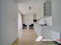 Pronájem bytu 1+kk, Zlín, Sadová, 43 m2