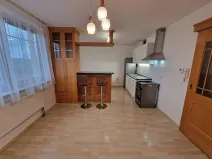 Pronájem bytu 1+kk, Neslovice, Školní, 31 m2