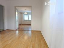 Pronájem bytu 2+1, České Budějovice, Puklicova, 54 m2