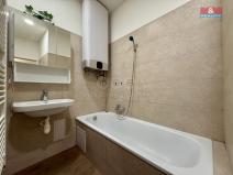 Pronájem bytu 2+1, Náchod, Kamenice, 61 m2