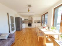 Prodej bytu 3+kk, Praha, Ústecká, 70 m2