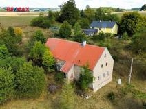 Prodej vícegeneračního domu, Bochov, 300 m2