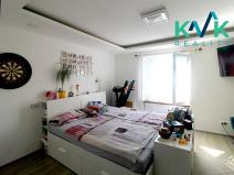 Pronájem bytu 1+1, Karlovy Vary, Chebská, 36 m2