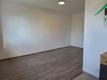 Pronájem bytu 2+kk, Tisová, 41 m2