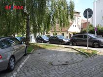 Pronájem garážového stání, Praha - Michle, Magistrů, 10 m2