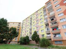 Pronájem bytu 1+1, Chomutov, Kamenná, 35 m2