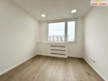Prodej bytu 4+kk, Praha - Kobylisy, Chabařovická, 69 m2