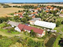 Prodej komerčního pozemku, Střemy, 7651 m2