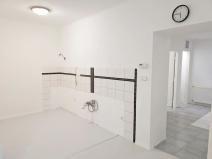 Prodej bytu 2+kk, Holešov, nám. Svobody, 47 m2