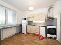 Pronájem bytu 2+kk, Praha - Holešovice, V háji, 58 m2