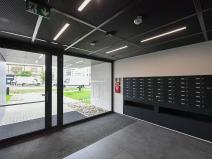 Pronájem garážového stání, Praha - Vysočany, Oktábcových, 15 m2