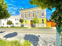 Prodej bytu 2+1, Holešov, nám. Svobody, 69 m2