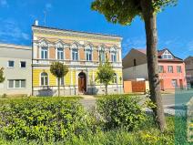 Prodej bytu 2+1, Holešov, nám. Svobody, 69 m2