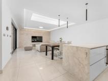 Prodej rodinného domu, Hodějice, 265 m2
