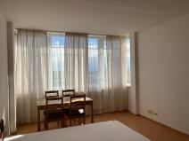 Pronájem bytu 1+1, Praha - Troja, Olštýnská, 43 m2