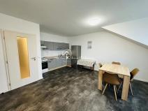 Pronájem bytu 2+kk, Boršov nad Vltavou, Příčná, 55 m2