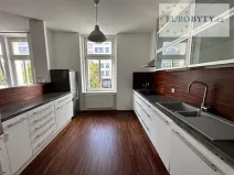 Pronájem bytu 3+1, Praha - Nusle, Na Pankráci, 90 m2