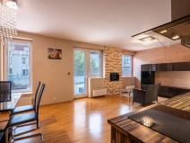 Prodej bytu 1+kk, Praha - Kyje, Pelušková, 42 m2