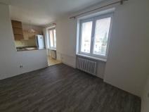 Pronájem bytu 2+1, Praha - Hloubětín, Zelenečská, 52 m2