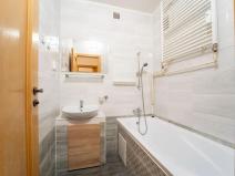 Pronájem bytu 3+1, Chvaletice, Obránců míru, 54 m2