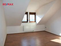 Pronájem bytu 1+kk, Klatovy, Rybníčky, 35 m2