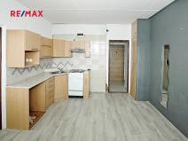 Prodej bytu 1+1, Plzeň, Komenského, 42 m2