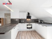 Prodej rodinného domu, Vejvanov, 450 m2