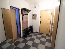 Prodej bytu 3+1, Karlovy Vary, Krymská, 68 m2