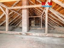 Prodej půdního prostoru, Kladno - Kročehlavy, Dělnická, 100 m2