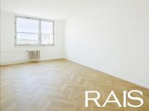 Prodej bytu 3+1, Hustopeče, U Větrolamu, 74 m2