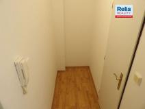 Pronájem bytu 1+kk, Liberec, Libušina, 28 m2
