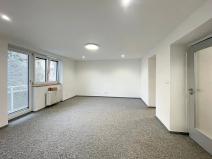 Pronájem bytu 2+1, České Budějovice, Pražská tř., 68 m2