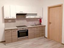 Pronájem bytu 1+kk, Otrokovice, nám. 3. května, 24 m2