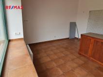 Pronájem obchodního prostoru, Jesenice, Budějovická, 18 m2