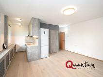 Pronájem bytu 1+kk, Praha - Michle, V zápolí, 36 m2