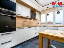 Prodej bytu 2+1, Poděbrady, Sklářská, 50 m2