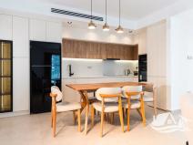 Prodej bytu 2+kk, Trikomo, Kypr, 64 m2