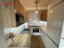 Pronájem bytu 2+kk, Praha - Střížkov, Vysočanská, 44 m2